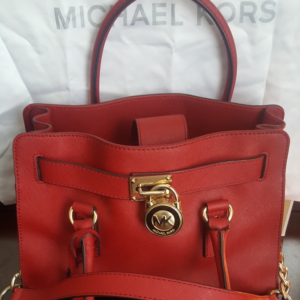 *SOLD*Michael Kors Hamilton Medium Bag